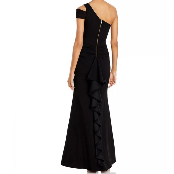 AQUA black formal dress. One shoulder. Train was hemmed. Bloomingdales - Picture 4 of 7